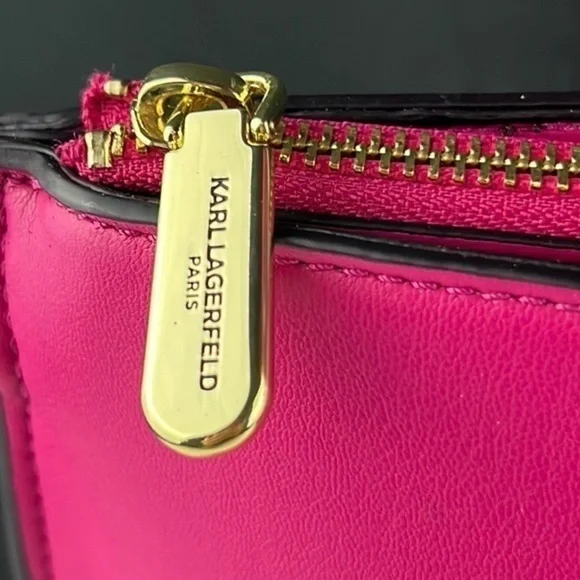 Karl Lagerfeld - ‘Knot - Fuchsia’ 13”x 15”x 5”. NWT. Firm!